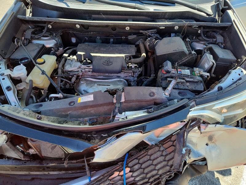 Photo 11 from auction – 2016 TOYOTA RAV4 with VIN 2T3NFREV5GW300393