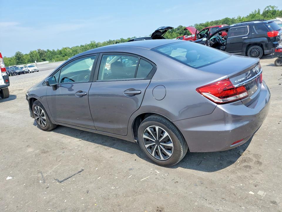 Photo 2 from auction – 2015 HONDA CIVIC with VIN 19XFB2F58FE258883