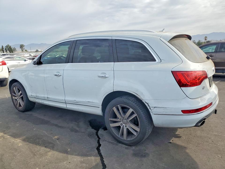 Photo 2 from auction – 2015 AUDI Q7 with VIN WA1LMAFE7FD005489