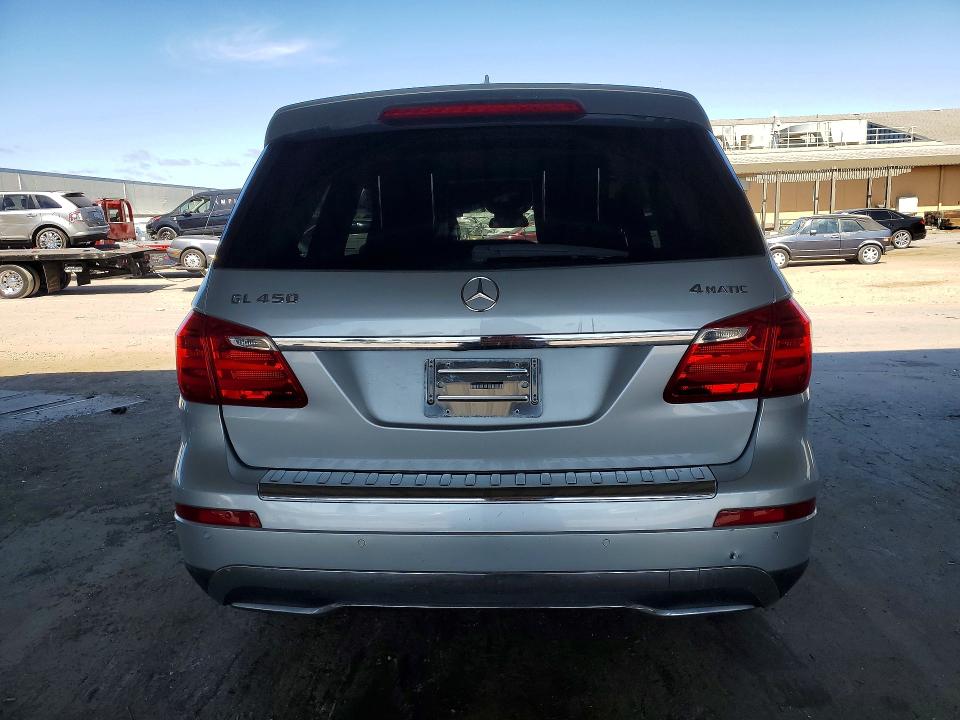 Photo 6 from auction – 2014 MERCEDES-BENZ GL with VIN 4JGDF7CE6EA315706