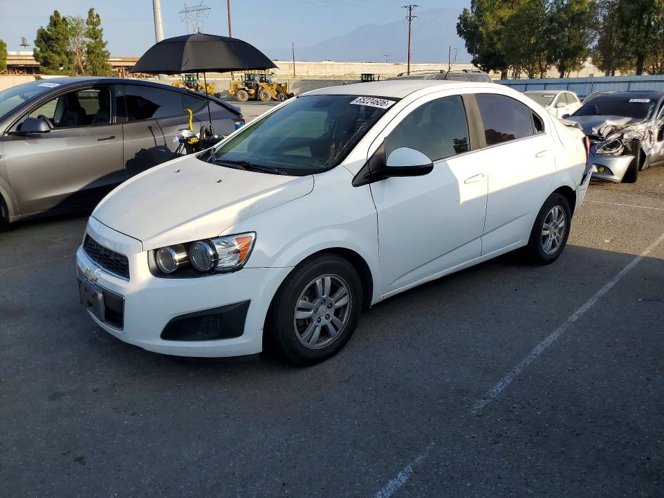 CHEVROLET SONIC 2012 con VIN 1G1JC5SHXC4156726 - Foto de la subasta