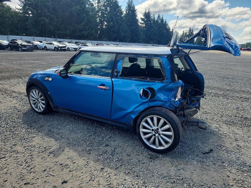 Photo 2 from auction – 2011 MINI COOPER with VIN WMWSV3C53BTY22650