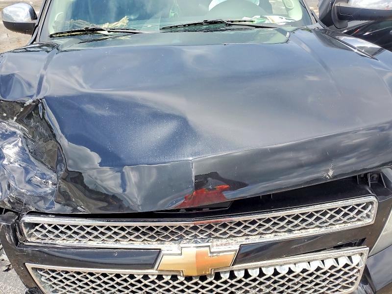Photo 12 from auction – 2008 CHEVROLET SUBURBAN with VIN 1GNFK16Y48R211367