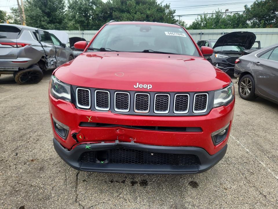 Photo 5 from auction – 2017 JEEP COMPASS with VIN 3C4NJDBB9HT692377