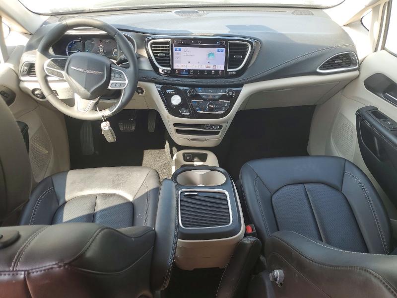 Foto 8 de la subasta – 2024 CHRYSLER PACIFICA con VIN 2C4RC1S76RR108902