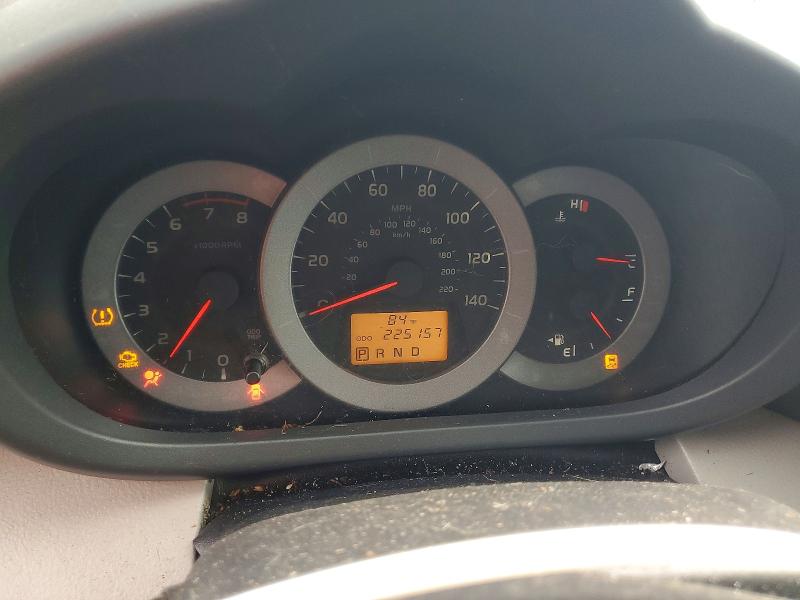 Photo 9 from auction – 2011 TOYOTA RAV4 with VIN 2T3ZF4DVXBW056092