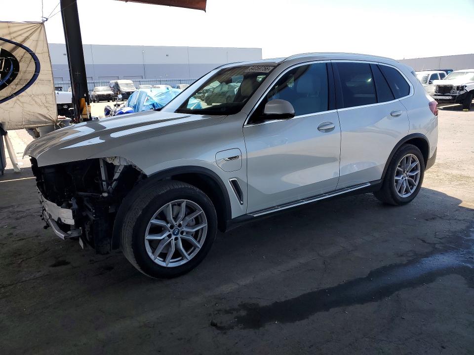 BMW X5 2022 with VIN 5UXTA6C07N9J40007 - Photo from auction