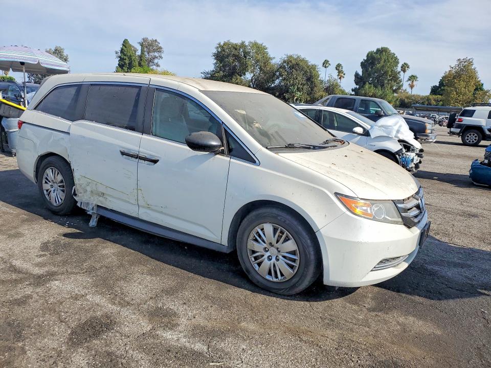 Photo 4 from auction – 2016 HONDA ODYSSEY with VIN 5FNRL5H23GB018344