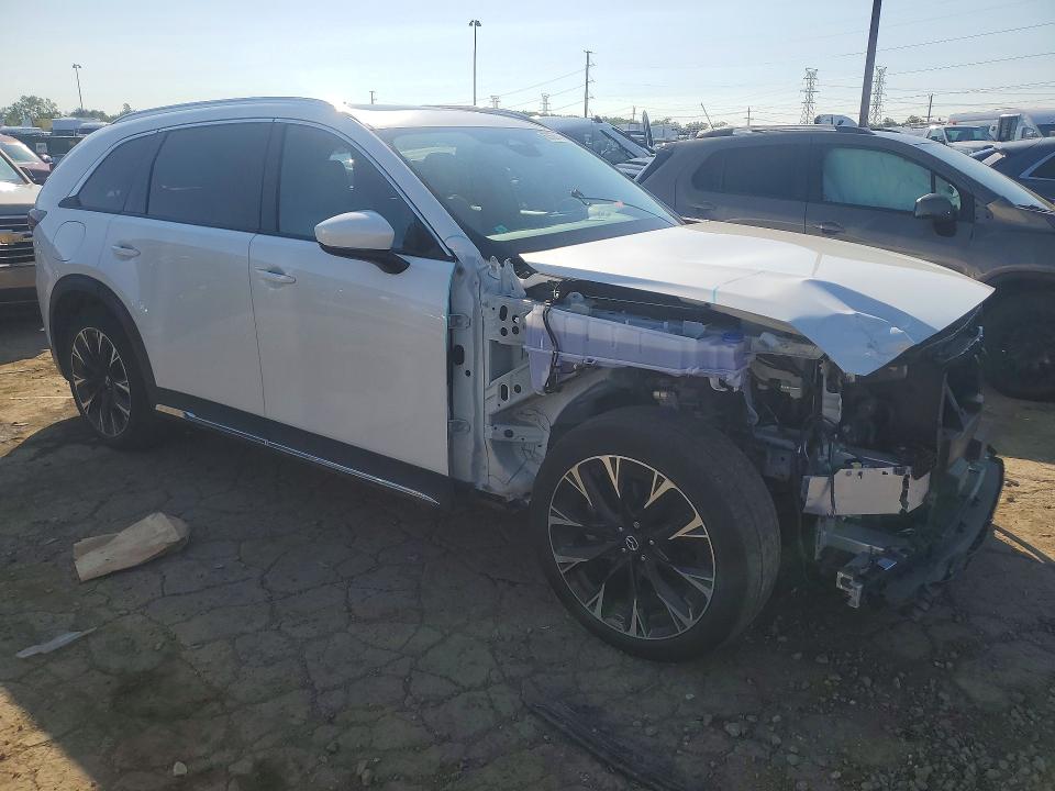 Photo 4 from auction – 2024 MAZDA CX-90 with VIN JM3KKDHA4R1139361