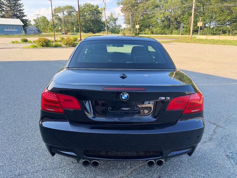 Photo 13 from auction – 2011 BMW M3 with VIN WBSDX9C51BE783871