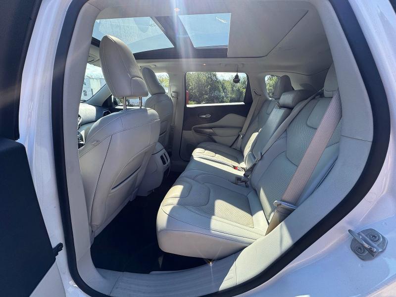 Photo 12 from auction – 2021 JEEP CHEROKEE with VIN 1C4PJMDX8MD225274