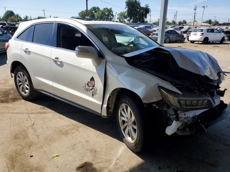 Photo 4 from auction – 2018 ACURA RDX with VIN 5J8TB3H3XJL008809