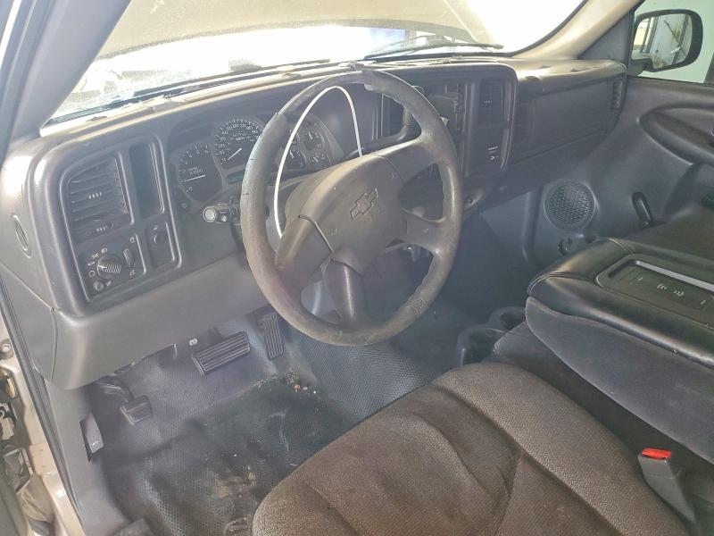 Photo 8 from auction – 2003 CHEVROLET SILVERADO with VIN 1GCEC14XX3Z321442