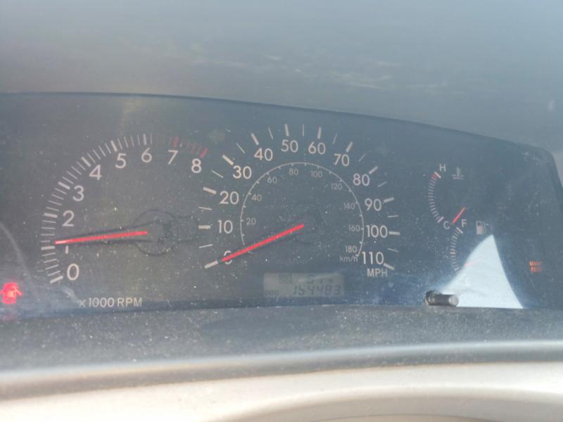 Photo 9 from auction – 2005 TOYOTA COROLLA with VIN 1NXBR32E45Z395403