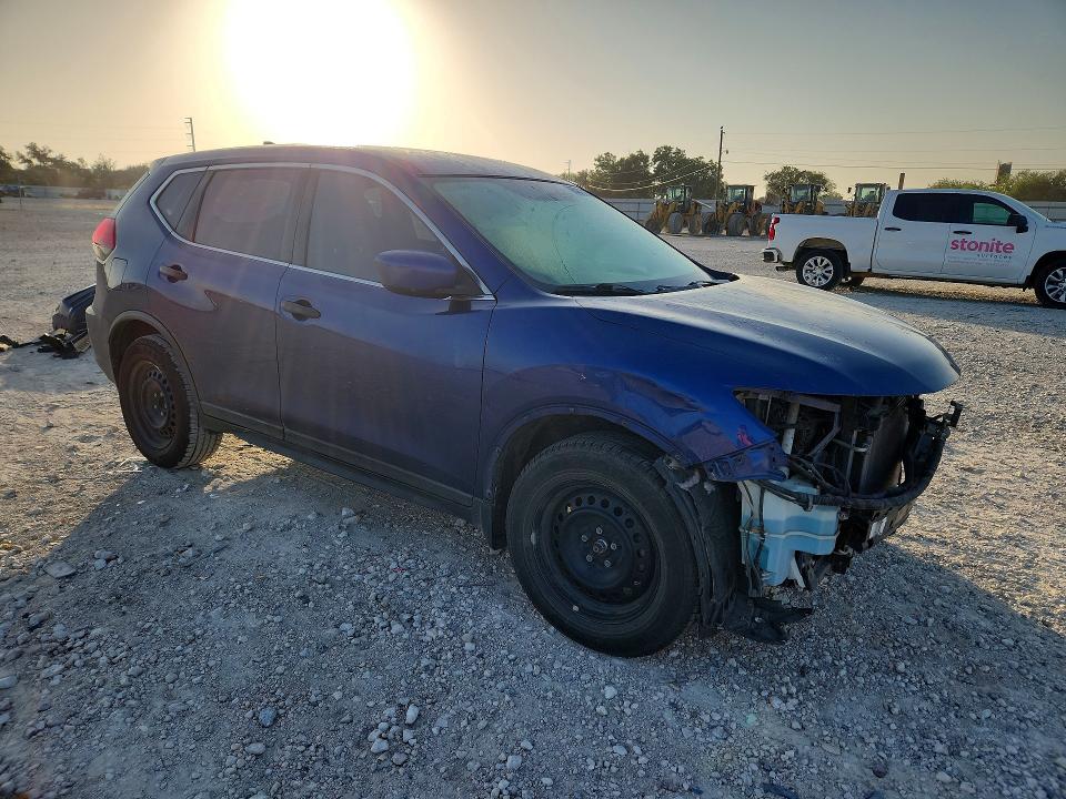 Photo 4 from auction – 2018 NISSAN ROGUE with VIN KNMAT2MT0JP573887