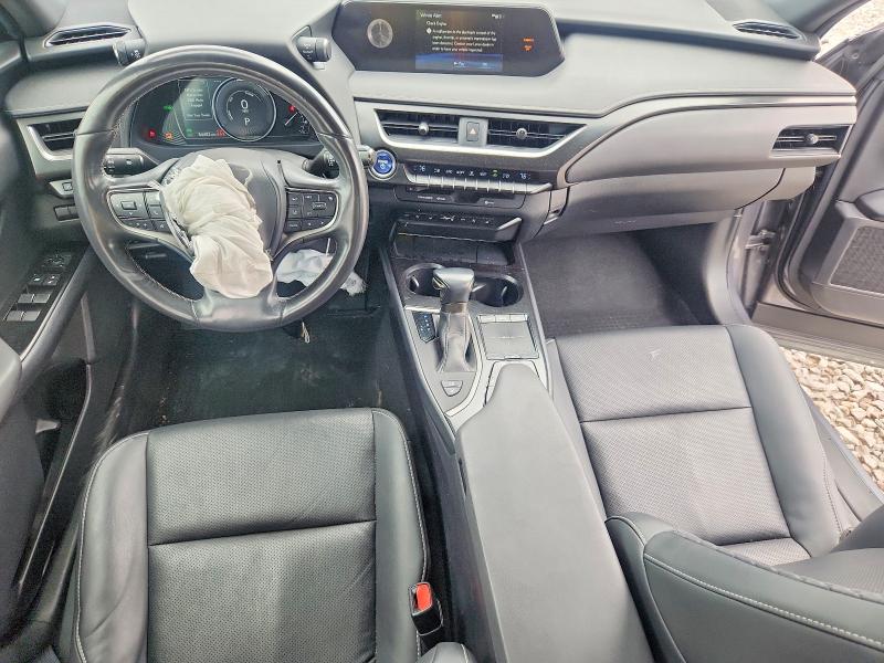 Photo 8 from auction – 2021 LEXUS UX with VIN JTHP9JBH3M2044869