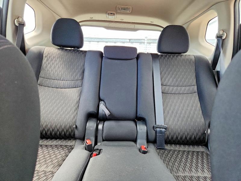 Photo 10 from auction – 2018 NISSAN ROGUE with VIN 5N1AT2MT2JC724389