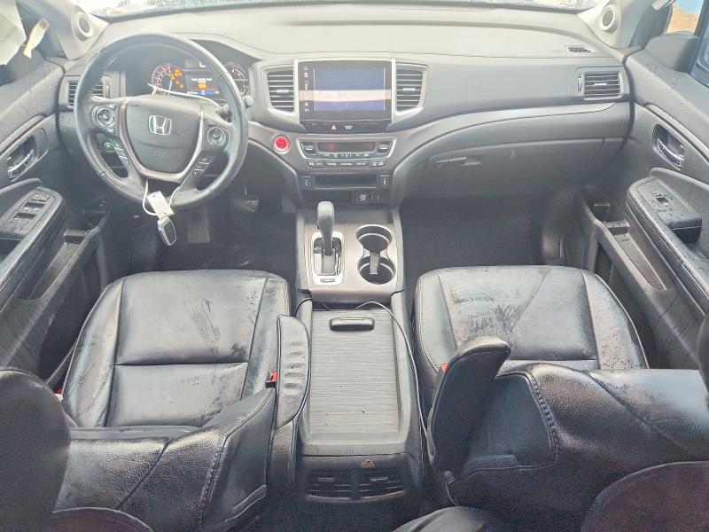 Foto 8 de la subasta – 2017 HONDA PILOT con VIN 5FNYF6H56HB032615