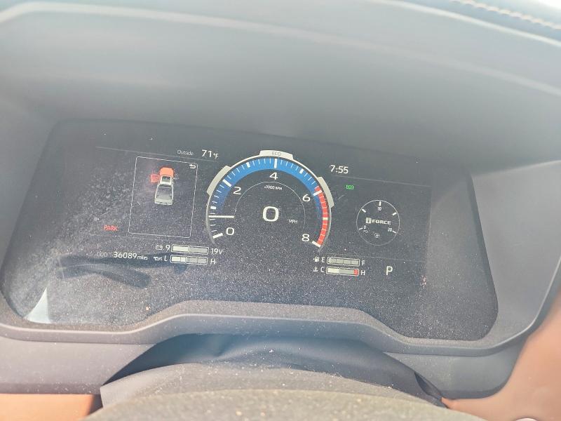 Photo 9 from auction – 2023 TOYOTA TUNDRA with VIN 5TFMA5AB7PX023563