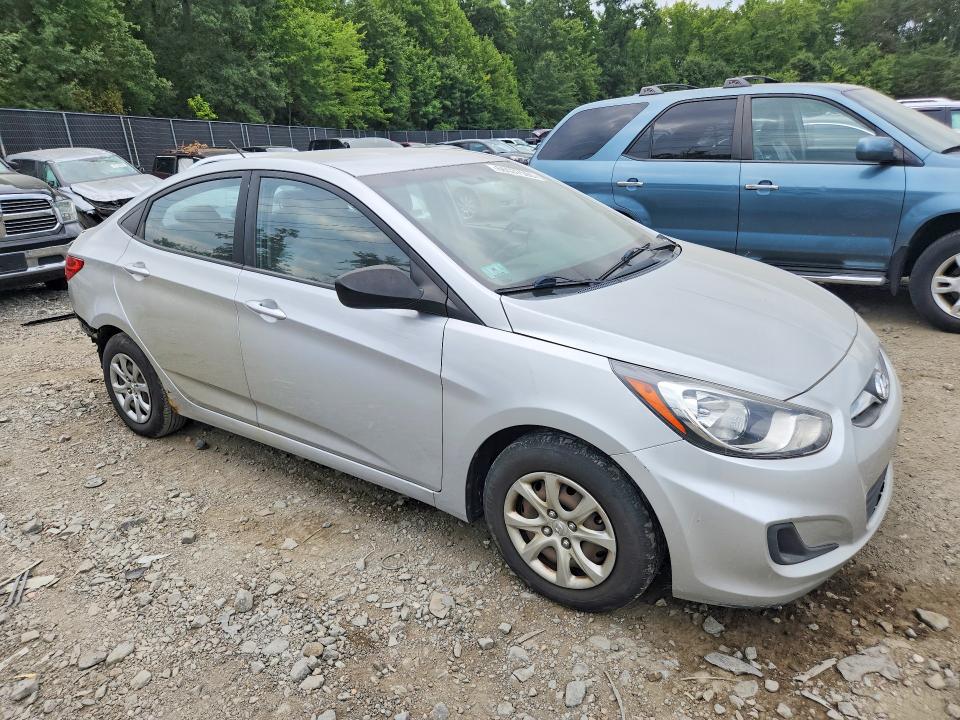 Photo 4 from auction – 2014 HYUNDAI ACCENT with VIN KMHCT4AE2EU774395