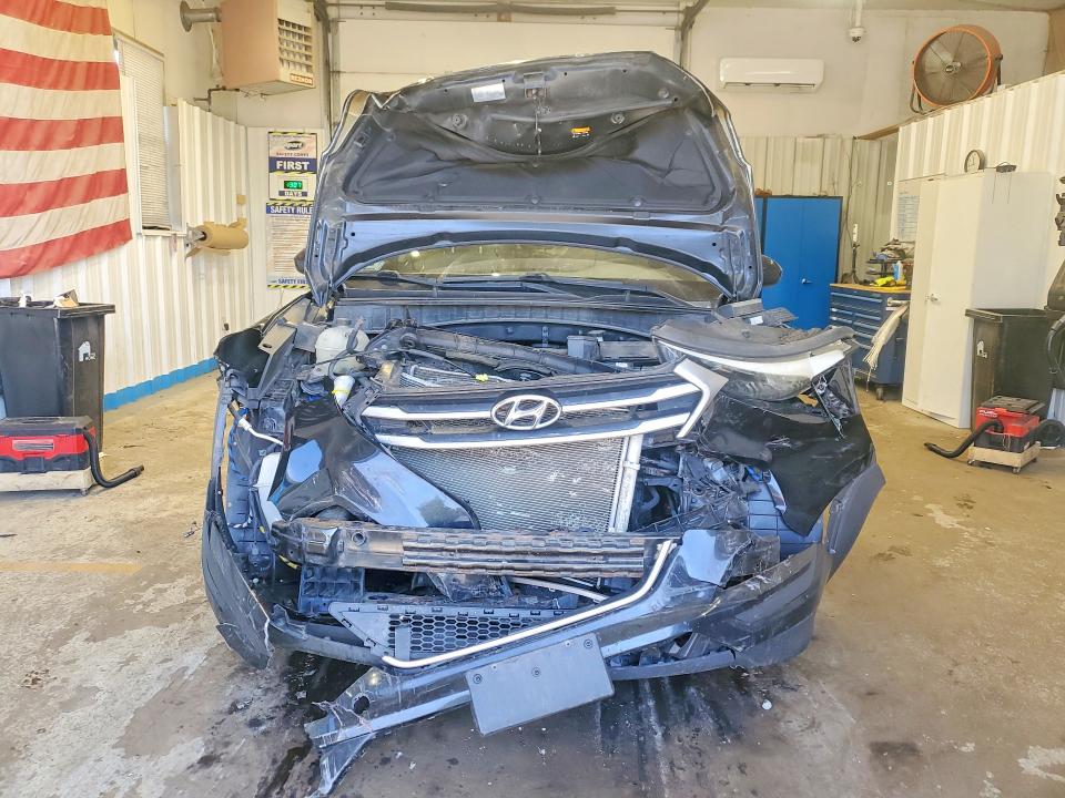 Photo 5 from auction – 2017 HYUNDAI TUCSON with VIN KM8J3CA41HU459049