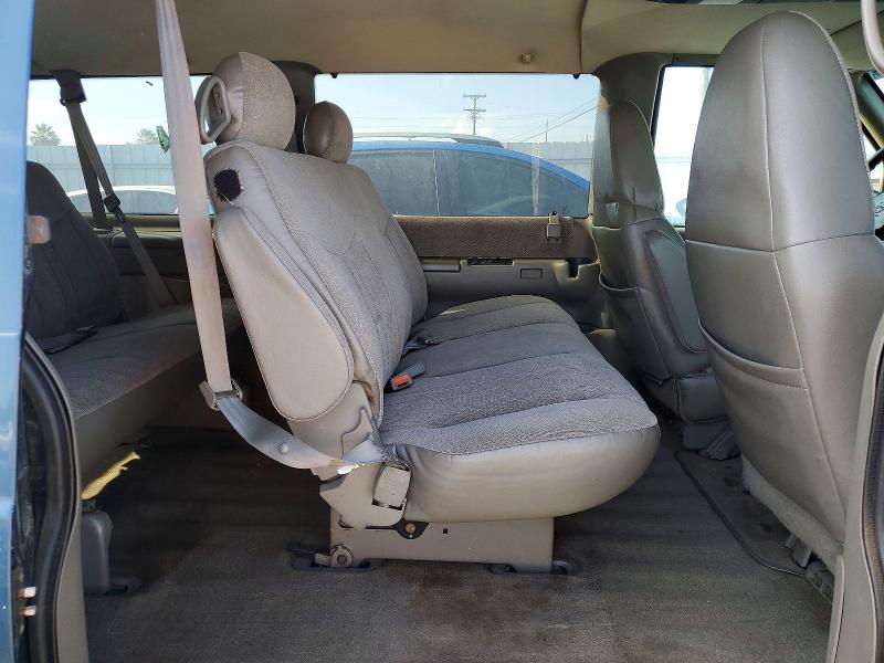 Photo 11 from auction – 2002 CHEVROLET ASTRO with VIN 1GNDM19X82B149492