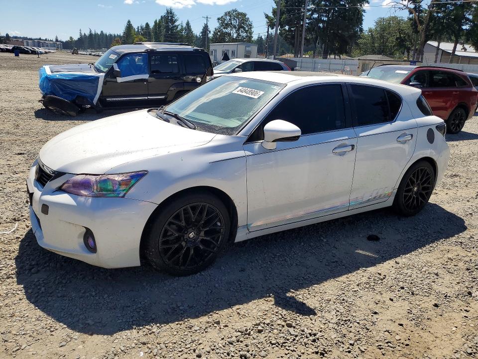 LEXUS CT 2013 with VIN JTHKD5BH9D2167091 - Photo from auction