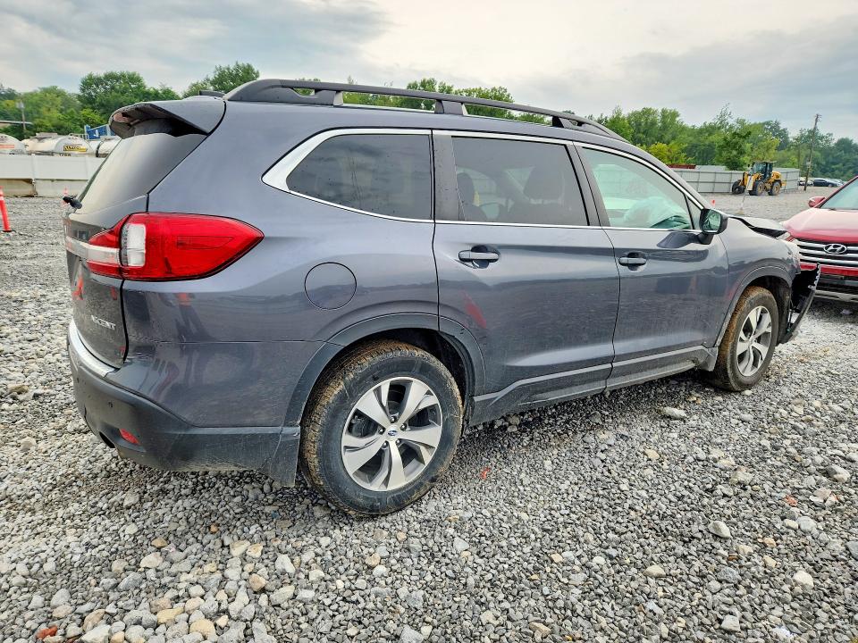 Photo 3 from auction – 2021 SUBARU ASCENT with VIN 4S4WMAFD4M3468165