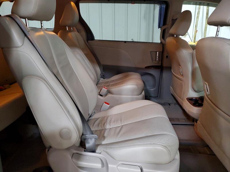 Photo 11 from auction – 2014 TOYOTA SIENNA with VIN 5TDDK3DC0ES089168