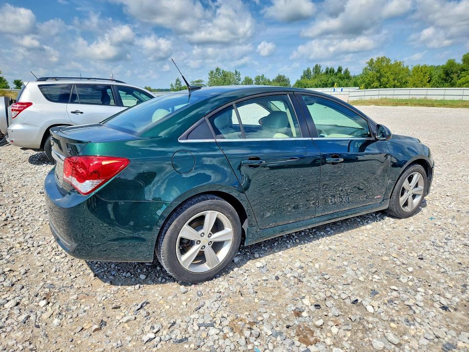 Photo 3 from auction – 2014 CHEVROLET CRUZE with VIN 1G1PE5SB3E7163485
