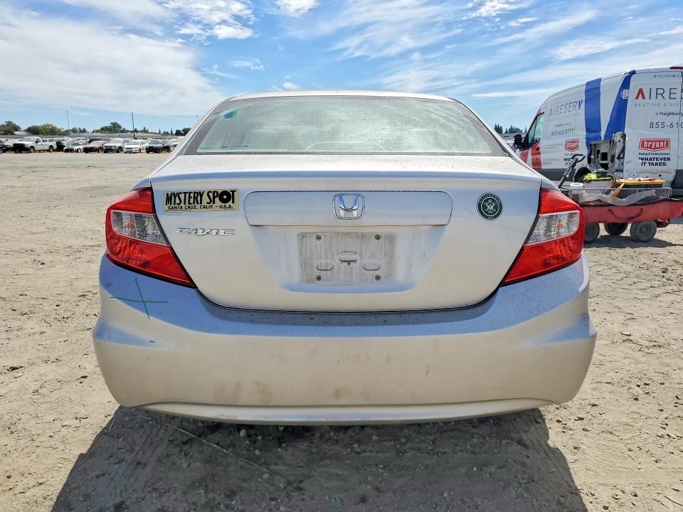 Photo 6 from auction – 2012 HONDA CIVIC with VIN 19XFB2F56CE332295