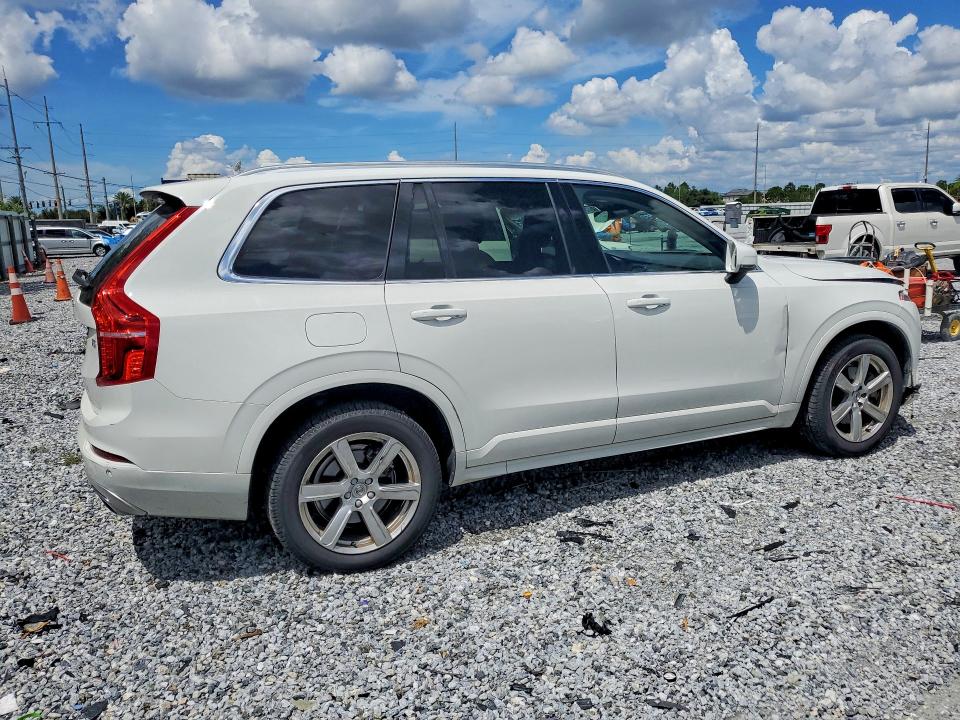 Photo 3 from auction – 2021 VOLVO XC90 with VIN YV4102CK2M1702413