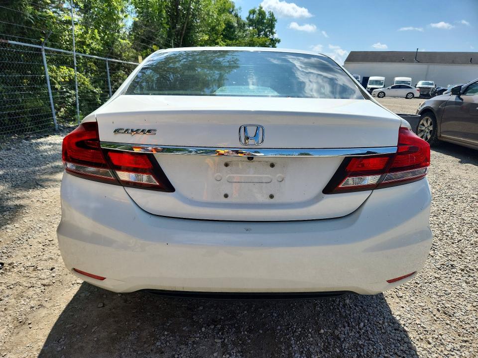 Photo 6 from auction – 2014 HONDA CIVIC with VIN 19XFB2F8XEE060430
