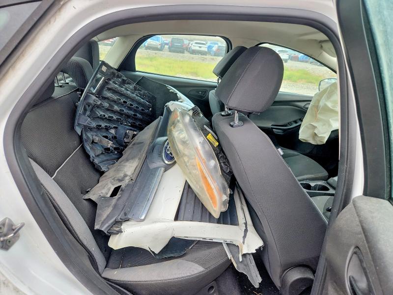 Photo 10 from auction – 2012 FORD FOCUS with VIN 1FAHP3F24CL454947