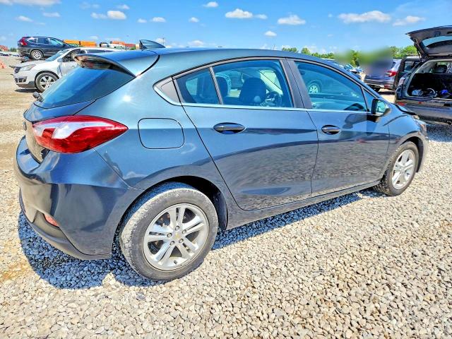 Photo 3 from auction – 2018 CHEVROLET CRUZE with VIN 3G1BE6SM3JS623032