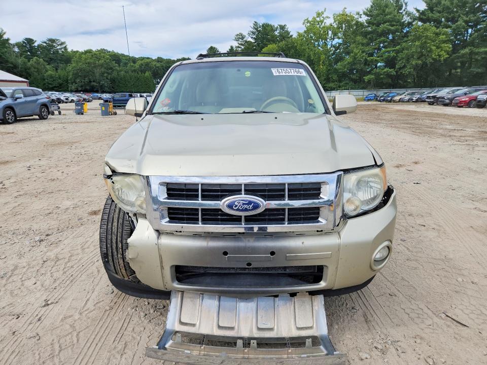 Photo 5 from auction – 2010 FORD ESCAPE with VIN 1FMCU9EG5AKD13221