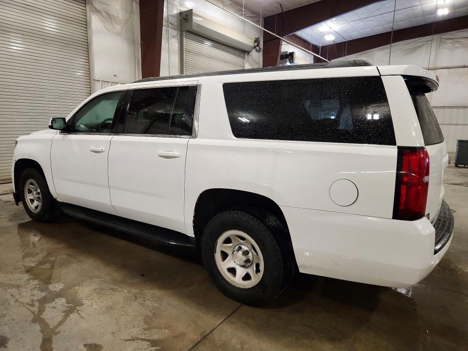 Снимка 2 от търг – 2018 CHEVROLET SUBURBAN с VIN 1GNSKKEC7JR315951