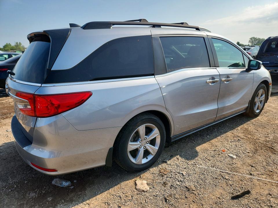 Photo 3 from auction – 2019 HONDA ODYSSEY with VIN 5FNRL6H79KB085279