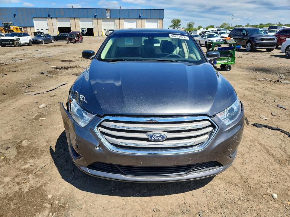 صورة رقم 5 من المزاد - 2017 FORD TAURUS مع VIN 1FAHP2D83HG139283