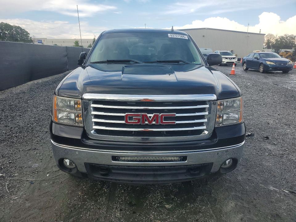 Photo 5 from auction – 2011 GMC SIERRA with VIN 3GTP2VE3XBG324774