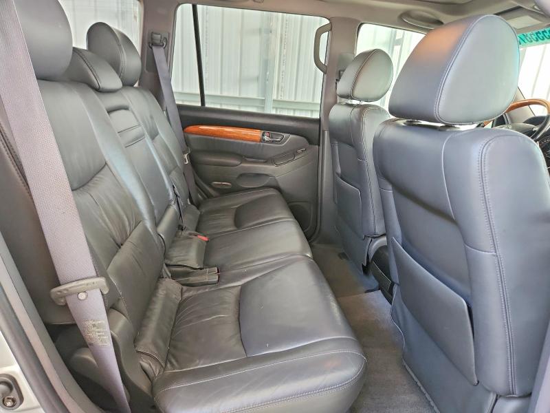 Photo 11 from auction – 2006 LEXUS GX with VIN JTJBT20X260096521
