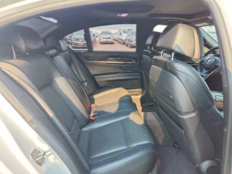 Photo 10 from auction – 2015 BMW 750 with VIN WBAYB6C51FG299230