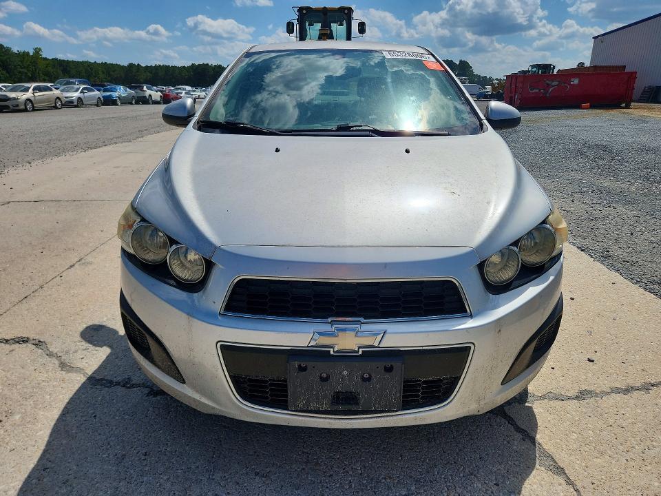 Photo 5 from auction – 2015 CHEVROLET SONIC with VIN 1G1JA5SH1F4109238