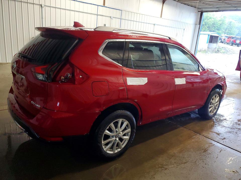 Photo 3 from auction – 2017 NISSAN ROGUE with VIN JN8AT2MV5HW002045
