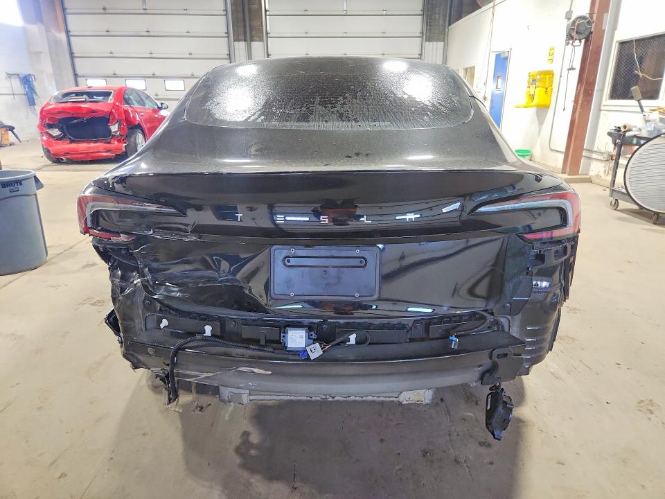 Снимка 6 от търг – 2025 TESLA MODEL 3 с VIN 5YJ3E1EA9SF077556