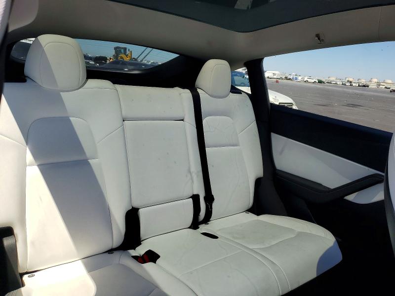 Photo 10 from auction – 2021 TESLA MODEL Y with VIN 5YJYGAEE3MF228297