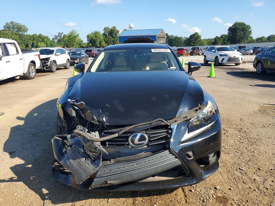 Photo 5 from auction – 2015 LEXUS IS with VIN JTHBF1D2XF5075145