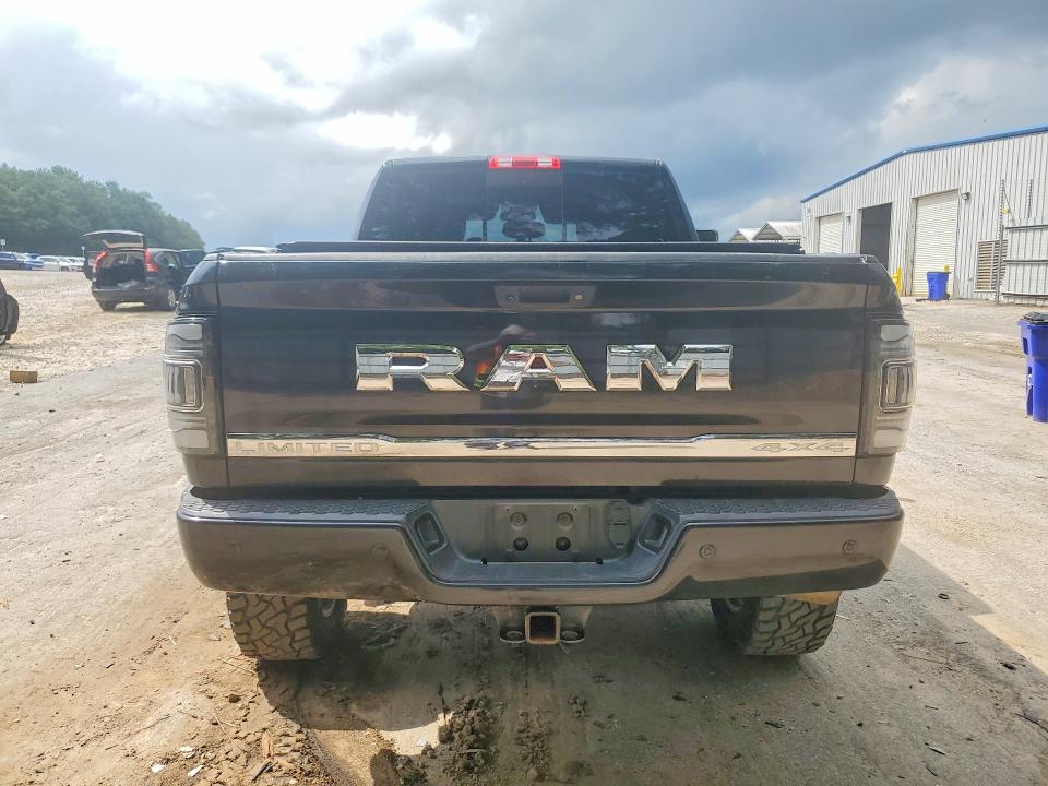 Photo 6 from auction – 2017 RAM 2500 with VIN 3C6UR5GL7HG509795