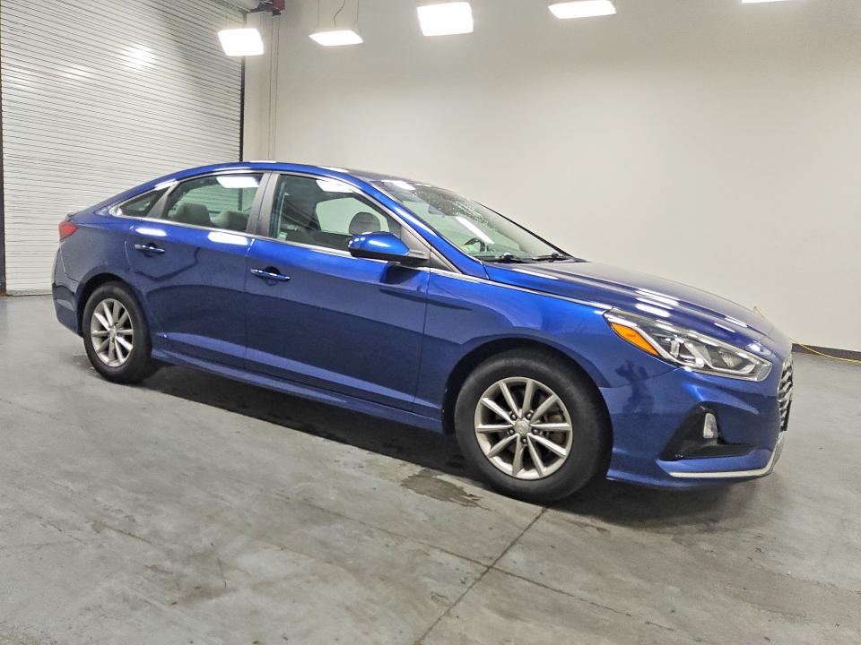 Photo 4 from auction – 2018 HYUNDAI SONATA with VIN 5NPE24AF5JH621104