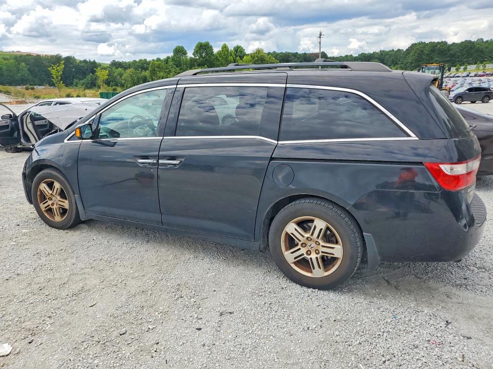 Photo 2 from auction – 2013 HONDA ODYSSEY with VIN 5FNRL5H99DB059487